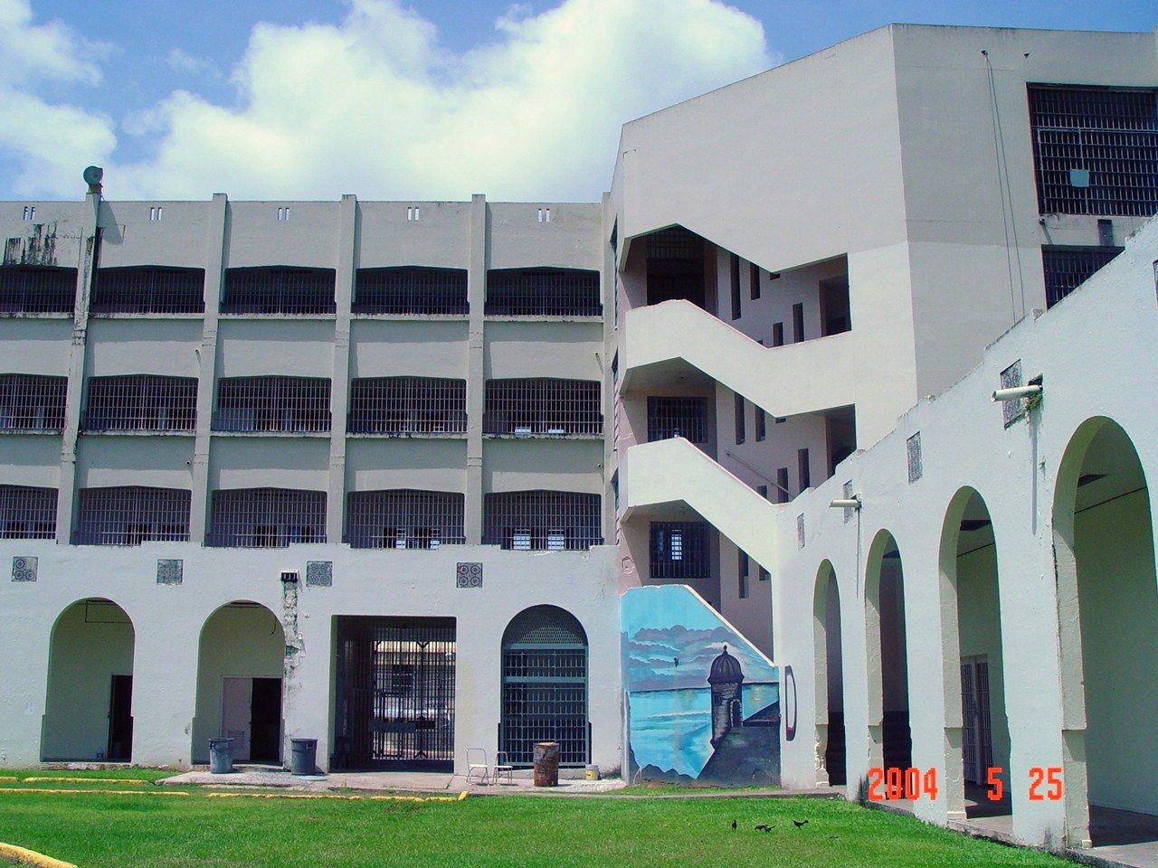 Antigua Penitenciaría Estatal de Río Piedras - Oso Blanco - San Juan (Río Piedras) - 2004 00133